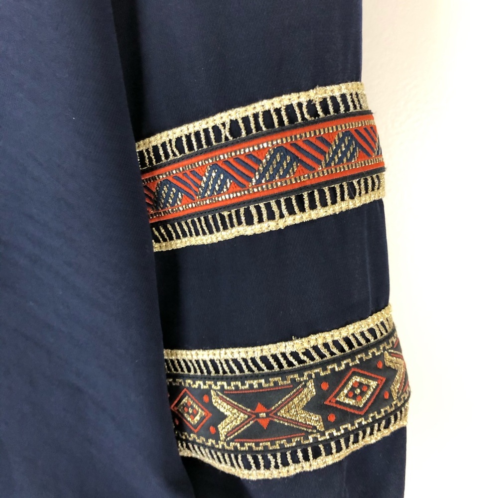 Chico’s Navy Gold Metallic Embroidered Blouse - Picture 5 of 6